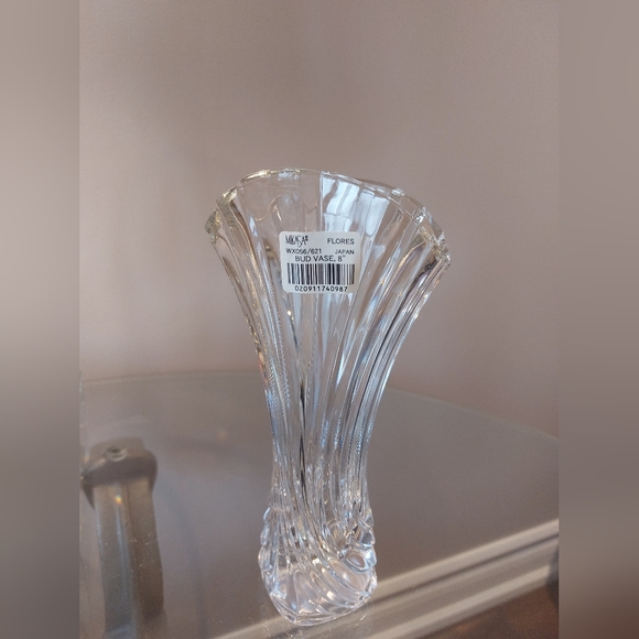 Vintage Mikasa Crystal vase - Picture 5 of 14